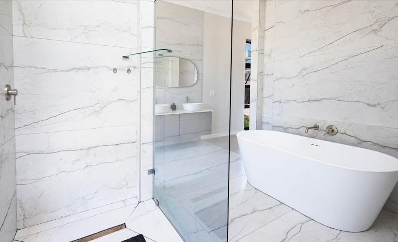 4 Bedroom Property for Sale in Pinnacle Point Golf Estate Western Cape